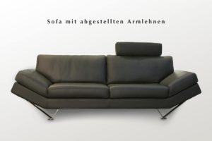 Schwarzes Ledersofa