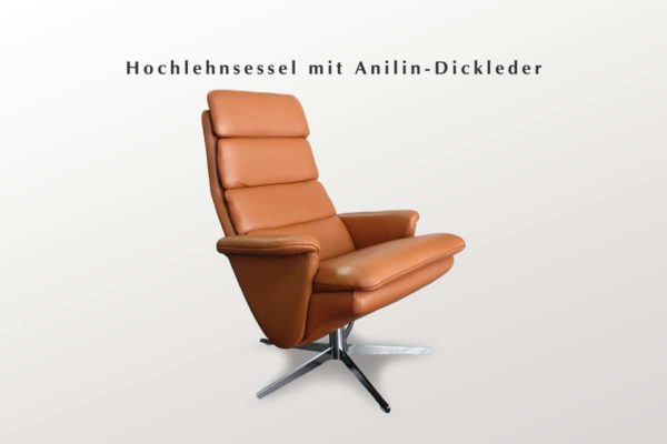 Moderner Polstersessel mit Drehfuß