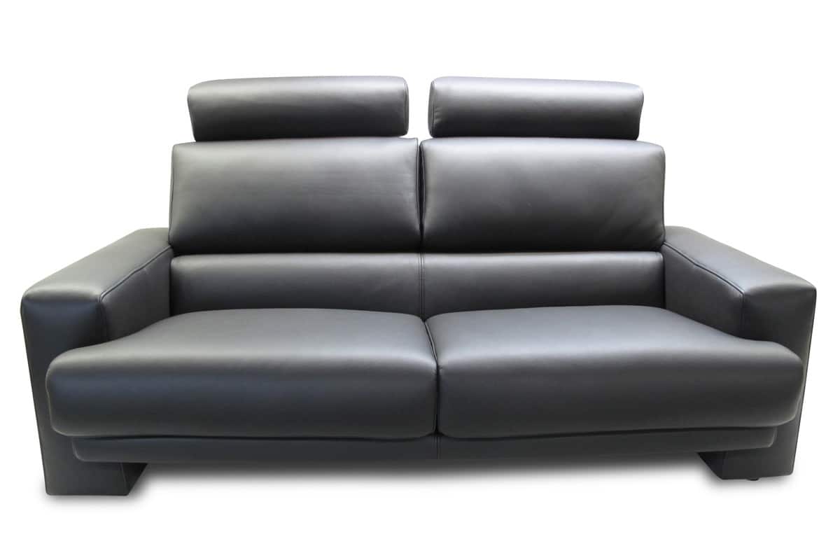 Modernes Ledersofa - repariert und neu gepolstert.