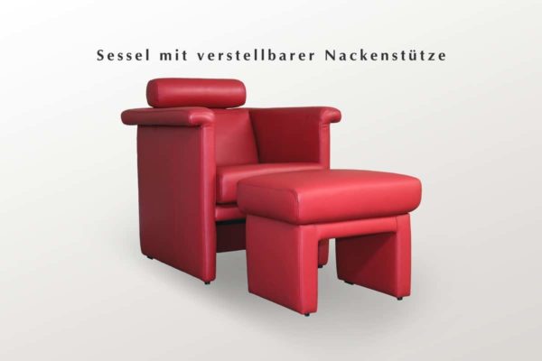 Ledersessel mit Hocker